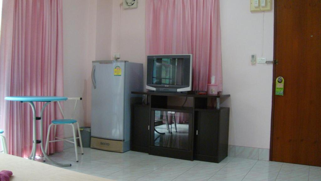 แคนดี้เฮ้าส์ Hotel Patong ภายนอก รูปภาพ